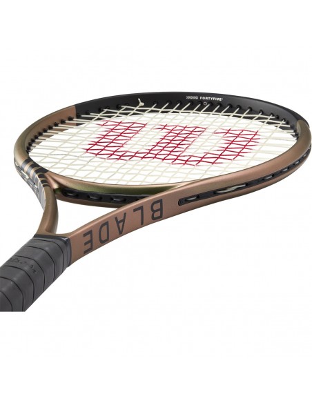Wilson Blade 100L V8.0 Tennisketsjer (ubestrøget) 