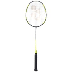 Raquette de badminton Yonex Arcsaber 7 Play 4U5 cordée - tamis isométrique pour joueurs en progression