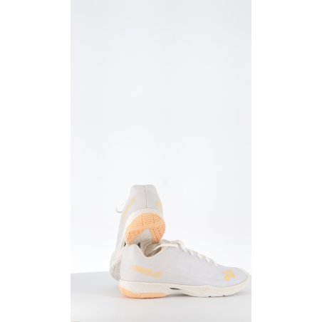 Yonex Power Cushion Aerus Z2 Femme White/Orange | Vitesse & Légèreté