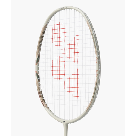 Raquette Badminton Yonex Arcsaber 7 Play 4U Beige Cordée – Contrôle & Précision