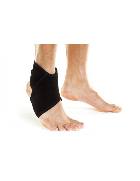 Yonex Aerus Z Men Badminton Shoes (Red) 